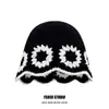 Sombrero de Pescador Tejido a Mano de Diseñador Coreano de Nicho para Mujer en Primavera y Verano para Viajes Sombrero de Cubo Pequeño Calado Tejido que Muestra la Cara