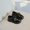 Zapatos para Niñas Suela Suave Zapatos Pequeños de Cuero 2025 Primavera y Otoño Nuevos Estilo Coreano Lazo Princesa Zapatos de Salón Mocasines de Charol Negro