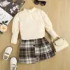 Conjunto de Dos Piezas para Niñas Otoño 2021 Especial Transfronterizo: Top de Punto de Canalé de Manga Larga + Falda a Cuadros Irregular