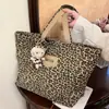 Bolsa de Lona con Estampado de Leopardo para Viajes Transfronterizos, Bolso Tote de Moda Otoñal Nuevo para Mujer Estilo Universitario, Bolso de Tela Casual de Gran Capacidad