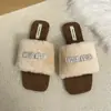 Nuevas Pantuflas Planas de Piel Estilo Coreano Otoño 2026 para Mujer, Para Usar al Aire Libre, Pantuflas de Piel con Punta Abierta, Pantuflas de Peluche Casuales, Venta al por Mayor