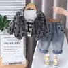 Roupas Infantis Transfronteiriças Outono Novo Estilo Meninos Bebês Crianças Terno Quadrado Letras Casual Manga Longa Conjunto de Três Peças Tendência