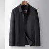 Chaqueta para Hombre 2026 Primavera y Otoño Cuello de Solapa Un Botón Abrigo Largo para Negocios de Mediana Edad y Uso Casual