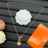 2025 Nuevo Modelo Aijia Letra H Bolso Pequeño Collar Estilo Coreano Lujo Ligero Collar Brillante Simple Moda Estilo Socialité Mayoreo