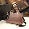 Bolsas Femininas 2026 Nova Moda Bolsas para Mulheres de Meia-Idade Couro Patente Bolsas de Mãe Bolsas de Couro Genuíno Elegantes Tendência