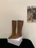Botas de Caballero con Tacón Interior Oculto Botas para Mujer 2025 Otoño e Invierno Botas Delgadas de Gamuza Color Maillard Marrón