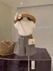 Conjunto de Verano para Niña en Stock, Estilo Delgado, Nuevo Modelo 2026, Conjunto de Dos Piezas Blanco con Cuadros para Bebé Niña, Delgado