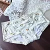 [80-120] 524 Seda de Hielo estampado lindo tiro bajo bolsa de ropa interior para mujer cadera con taladro ropa interior para mujer tiro bajo