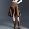 Falda Corta Media de Patchwork Irregular de Ante y Felpa para Mujer 2026 Otoño Invierno Nueva de Cintura Alta Adelgazante de Moda