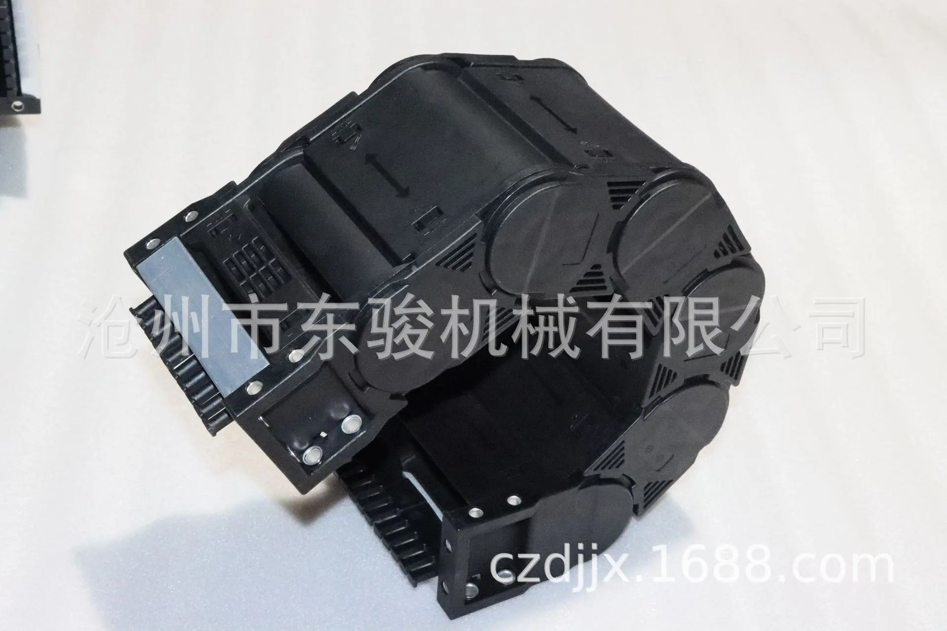 微信图片_20251223173444_333_17.jpg