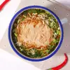 Bolsa blanca fideos picantes, fideos picantes sabrosos, sopa fría, fideos fríos, fideos picantes Jiutai, fideos picantes de sabor sabroso y fresco, comida instantánea conveniente, snack para la noche