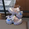 Tênis Feminino 2026 Novo Primavera e Outono Sapatos Masculinos Sapatos Casuais Sapatos Respiráveis para Crianças Sapatos Pai Estilo Primavera