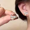 Presilhas de Orelha Estilo Coreano Sem Furo, Brincos com Design Estiloso para Mulheres, Presilhas de Osso da Orelha com Borboleta e Pérola de Franja Longa, Alto Padrão