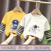 Camiseta de manga larga con retazos a rayas para niños, primavera y otoño, algodón puro, estilo coreano, holgada y elegante, camiseta básica con estampado de dibujos animados para niños