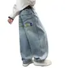 Roupas Infantis Calças de Primavera para Meninos Calças Compridas Estilo Novo 2026 para Crianças Maiores Jeans de Perna Reta para Primavera e Outono para Meninos
