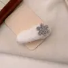 Presilha de Cabelo de Pelúcia Grande de Floco de Neve para Meninas, Doce Presilha Lateral de Outono e Inverno para Franja e Acessórios de Cabelo