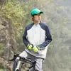 Izexx Etiqueta Morada - Serie de Viajes Urbanos Ropa Deportiva para Exteriores Camiseta de Manga Larga de Secado Rápido para Hombre, Holgada y Versátil para Primavera y Otoño