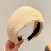 Diadema de Borde Ancho para Otoño e Invierno Estilo Coreano para Mujer Diadema Alta para la Parte Superior de la Cabeza Hace que la Cara Parezca Más Pequeña Sensación de Alta Calidad Pinza para el Cabello Accesorios para el Cabello Antideslizante Pinza para el Cabello Goma para el Cabello