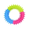 Brinquedo para pet em TPR, anel espetado de três cores, mordedor de borracha para cachorro, brinquedo para alívio do tédio de cachorro, brinquedo de morder circular