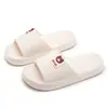 Nuevas Pantuflas de Verano 2026 para Interior y Exterior para Hombres y Mujeres, Sandalias de Casa Cómodas Antideslizantes de Oso para Parejas, Venta al por Mayor
