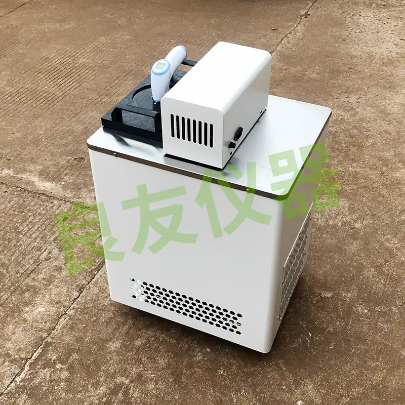 THD黑体恒温水槽 4