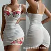 Estilo de garota sexy puramente atraente, acinturado, modelador, saia bodycon franzida elegante e sexy com decote halter, minissaia justa sem costas para balada