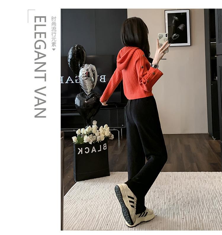 跨境淘货源分销2023秋冬季新款街头潮流减龄小个子爆款欧货网红款运动套装休闲运动气质休闲时尚流行新款秋装秋装女装时尚套装套装女装秋季套装女套装女女士运动服女装两件套套装卫衣套装休闲套装秋季套装女装时尚套装盐系休闲套装女装2023百搭设计感小众洋气欧货阿里国际站跨境采购Cross-border, shopping source, foreign trade, export, distribution 2023 fall, winter, new, street trend, explosive, European goods, network red, sportswear, leisure sports, temperament leisure, fashion popular, new autumn wear, autumn women's wear, fashion suit, women's wear, women's wear, women's wear, women's sportswear, women's two-piece, hoodie suit, casual suit, autumn suit, women's wear, Fashion suit salt department, casual suit women's dress, Ali International Station, cross-border procurement