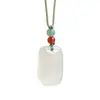 Collar DIY colgante de paz de calcedonia translúcida con forma de lichi natural y ágata blanca colgante de jade varios colgantes pequeños al por mayor