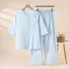 Roupa de casa feminina de crepe de algodão puro com estampa distribuída, manga curta e calça comprida para primavera e verão, pijama casual solto e confortável para casa