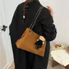 Bolso de Moda Elegante con Bordado Acolchado para Mujer 2025 Nuevo Otoño Versátil Bolso de Hombro Cruzado Bolso de Mano Cubo Bolso Pequeño