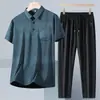 Traje de Seda Hielo para Hombres de Mediana Edad y Mayores, Nueva Camisa Polo Estilo Verano, Conjunto de Dos Piezas para Papá de Manga Corta, Camisa Polo + Pantalones de Seda Hielo
