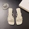 Sandalias Francesas de Suela Plana con Tiras Finas de Verano para Mujer para Usar al Aire Libre, Sandalias de Playa Seaside Cuadradas de Moda Estilo Hada para Mujer, Antideslizantes