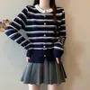 Procesamiento OEM de chaqueta cárdigan suéter de punto a rayas para mujer de otoño e invierno, adelgazante y favorecedor, adecuado para usar en capas