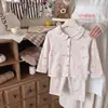 Pijama Infantil Outono/Inverno para Meninos e Meninas, Lã e Seda, para Crianças Maiores, Conjunto para Casa, Cardigã com Gola Reversível Duas Peças para Bebê