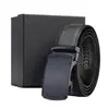 Cinturón de cuero con diseño de ondas de agua negro para hombre, cinturón de vestir con logo para pantalones, primera capa de piel de vaca, aleación de zinc, venta directa de fábrica