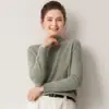 Camiseta básica sin costuras 100% cachemira pura de cuello semi-alto para mujer, top de manga larga ajustado a la moda para otoño e invierno