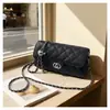 Bolso acolchado de rombos para mujer, nuevo estilo 2026, popular en primavera y verano, para el trabajo y los desplazamientos, bolso pequeño cuadrado de un solo hombro cruzado, versátil, bolso de axila