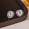 Pendientes de Perla Geométrica con Microincrustaciones de Aguja de Plata, Estilo Retro Francés, Pendientes Elegantes y Femeninos, Artesanía Exquisita, Pendientes de Lujo Ligero para Mujer