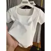 Camisa de Verão Novo Estilo com Decote Quadrado, Ombros Retos, Manga Curta, Cor Sólida, Barra Curva, Caimento Justo, Top Curto para Usar por Baixo