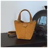 Bolsa Atmosférica para Mujer en Otoño Estilo Nuevo de Aspecto Elegante Color Sólido Estilo Perezoso Simple Bolso Cruzado Bolso de Hombro Ligero para Viajes
