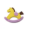 Bolsa Pingente Cavalo de Balanço Desenho Animado Chaveiro Criativo de PU Decoração de Cavalo Pequeno de Madeira Acessório de Bolsa Cavalo de Pelúcia em Couro