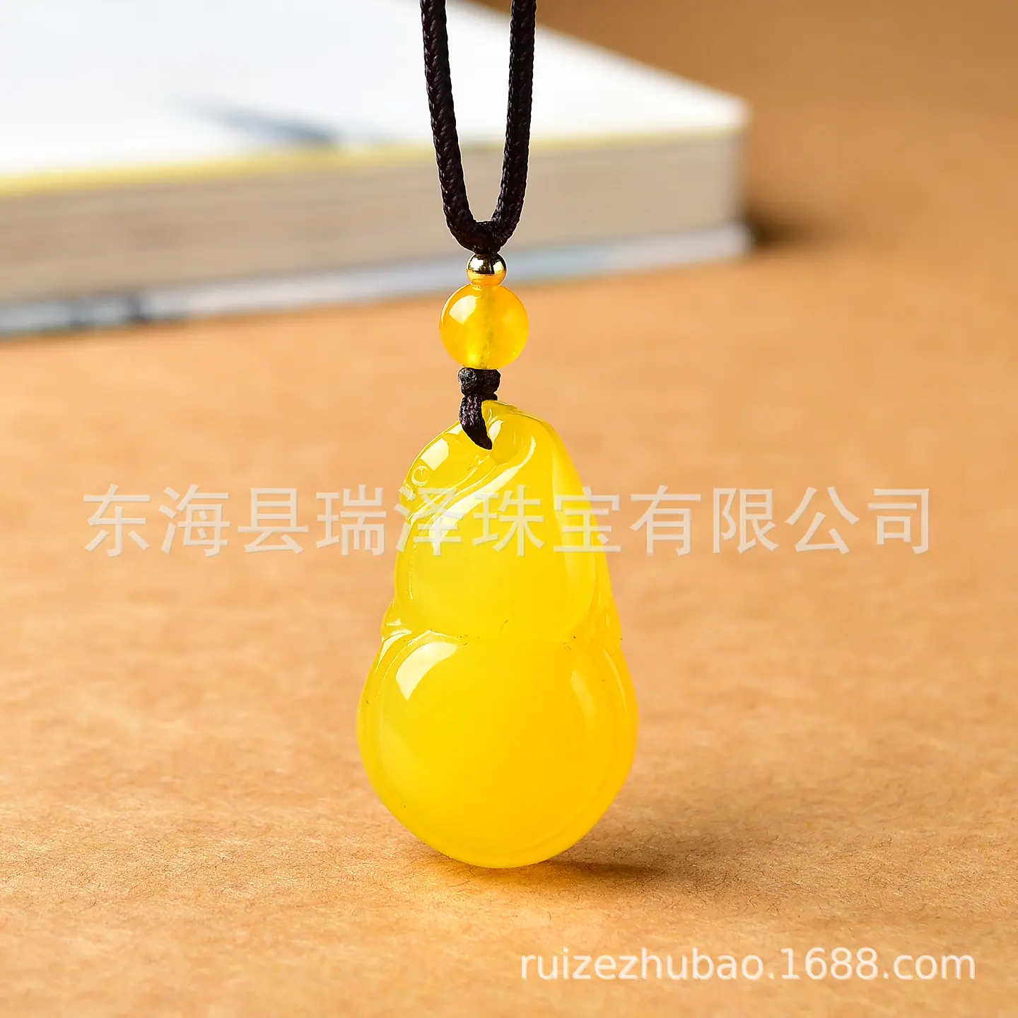 天然红玛瑙