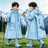 Capa de Chuva Impermeável Longa de Corpo Inteiro para Crianças para Chuva Forte com Compartimento para Mochila, Poncho de Chuva com Capuz para Meninos e Meninas, Uso Escolar