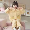 Pijama para niños, forro polar coral, nuevo estilo 2026, conjunto de cárdigan de invierno para niñas, ropa de estar de franela para bebé niña, invierno