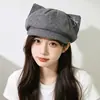 Nueva Moda Estilo Coreano Lunares Orejas de Gato Boina Otoño Temprano Versátil Estilo Británico Cara Dulce Adelgazante Sombrero Octagonal