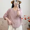 Camisa Casual Versátil de Algodão e Linho Cor Sólida Manga Curta Nova Moda 2025 com Bolso Emagrecedor para Mulheres