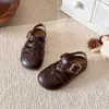 Sandálias Romanas Vazadas Infantis 2026 Verão Novo Estilo Coreano Sapatos de Solado Grosso para Meninas Moda para Meninos Sapatos Fechados para Praia