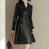 Stock Listo Fabricante Venta al por Mayor Primavera y Verano Nuevo Temperamento Viajero Encaje Cintura Adelgazante Vestido de Traje Negro para Mujer