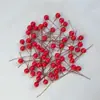 Bayas Rojas Simuladas de 8 mm Accesorios para Cajas de Dulces Directo de Fábrica Frijoles de Acacia Fruta Navideña Planta Decoración Floral DIY