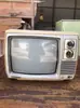 Artículos Folclóricos Tradicionales, Accesorios de Película, Montaje de Escena Nostálgica de los 80, Decoraciones para Disparos de Sala de Escape, Adornos Decorativos, Relojes de Mesa, Relojes de Pared